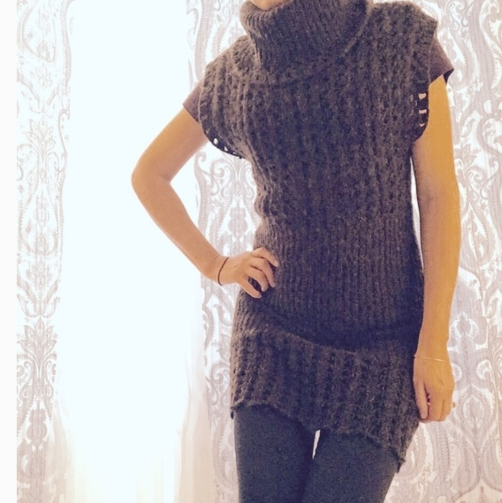 Sleeveless Sweater Dress/Tunic